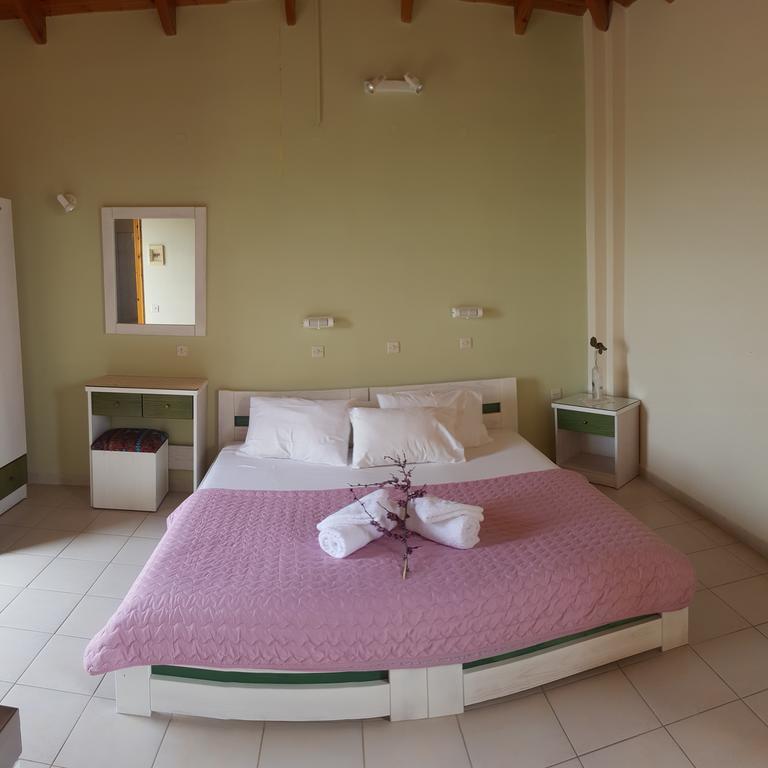 Epi Apartments ลูร์ดฮาตา ภายนอก รูปภาพ