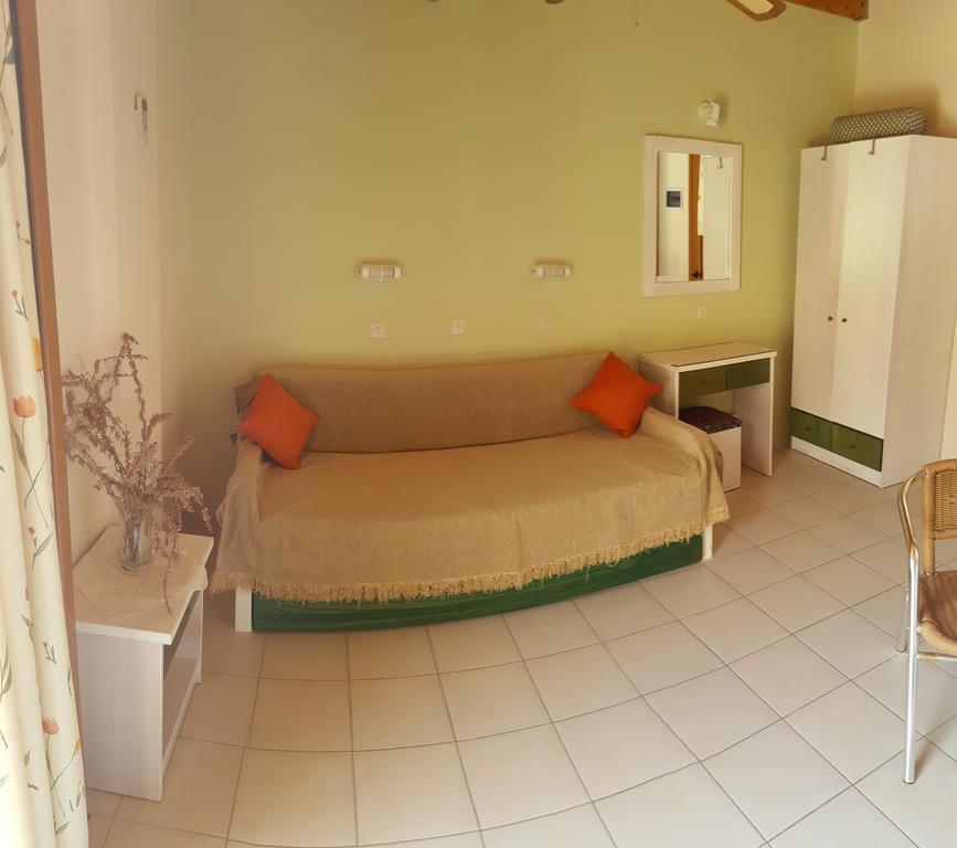 Epi Apartments ลูร์ดฮาตา ภายนอก รูปภาพ