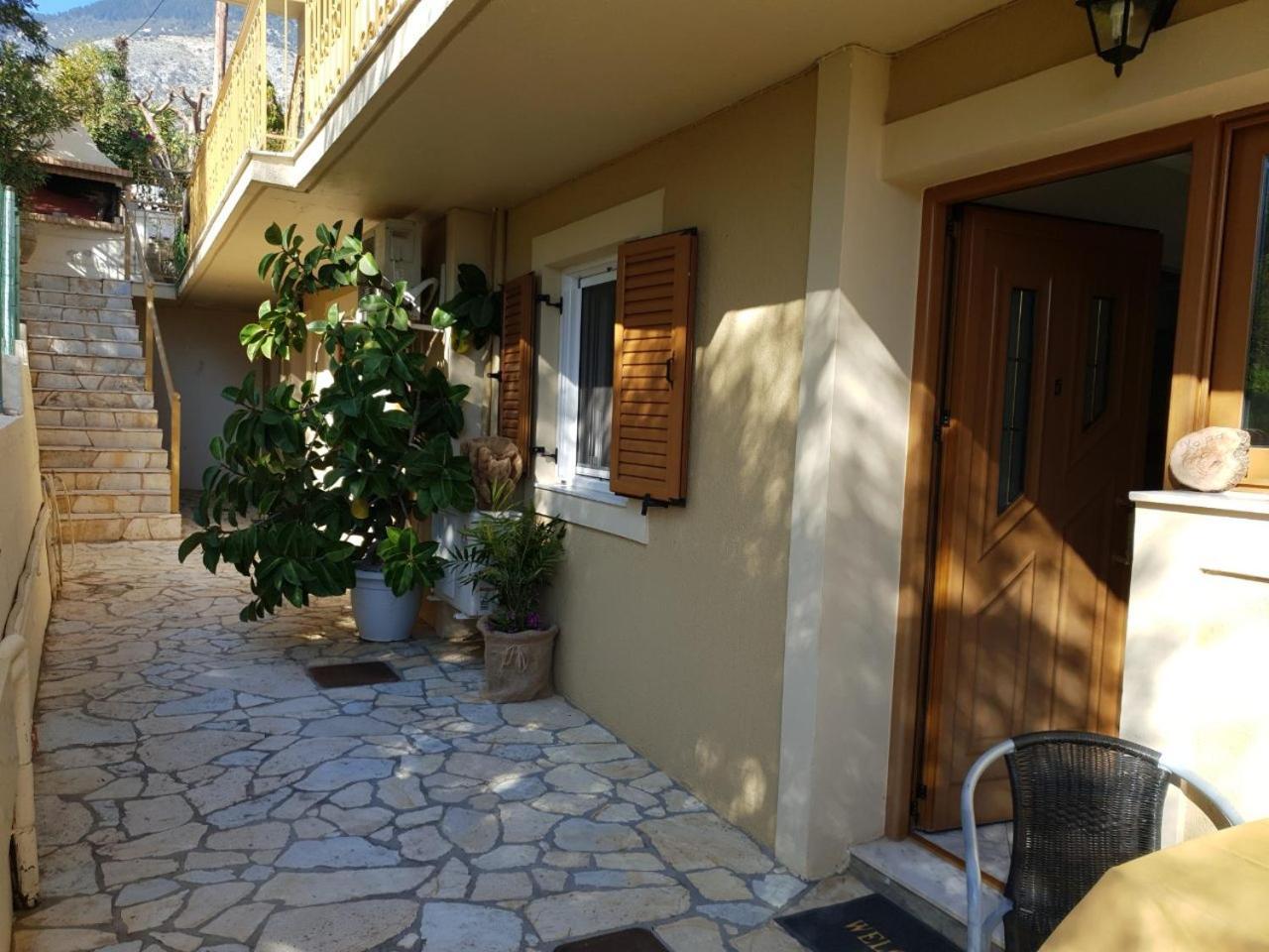 Epi Apartments ลูร์ดฮาตา ภายนอก รูปภาพ