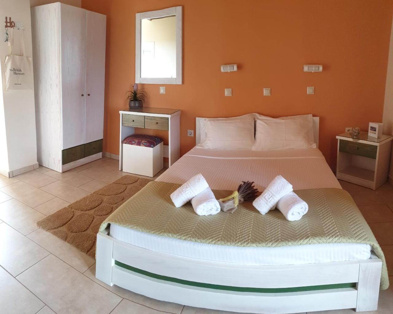 Epi Apartments ลูร์ดฮาตา ภายนอก รูปภาพ